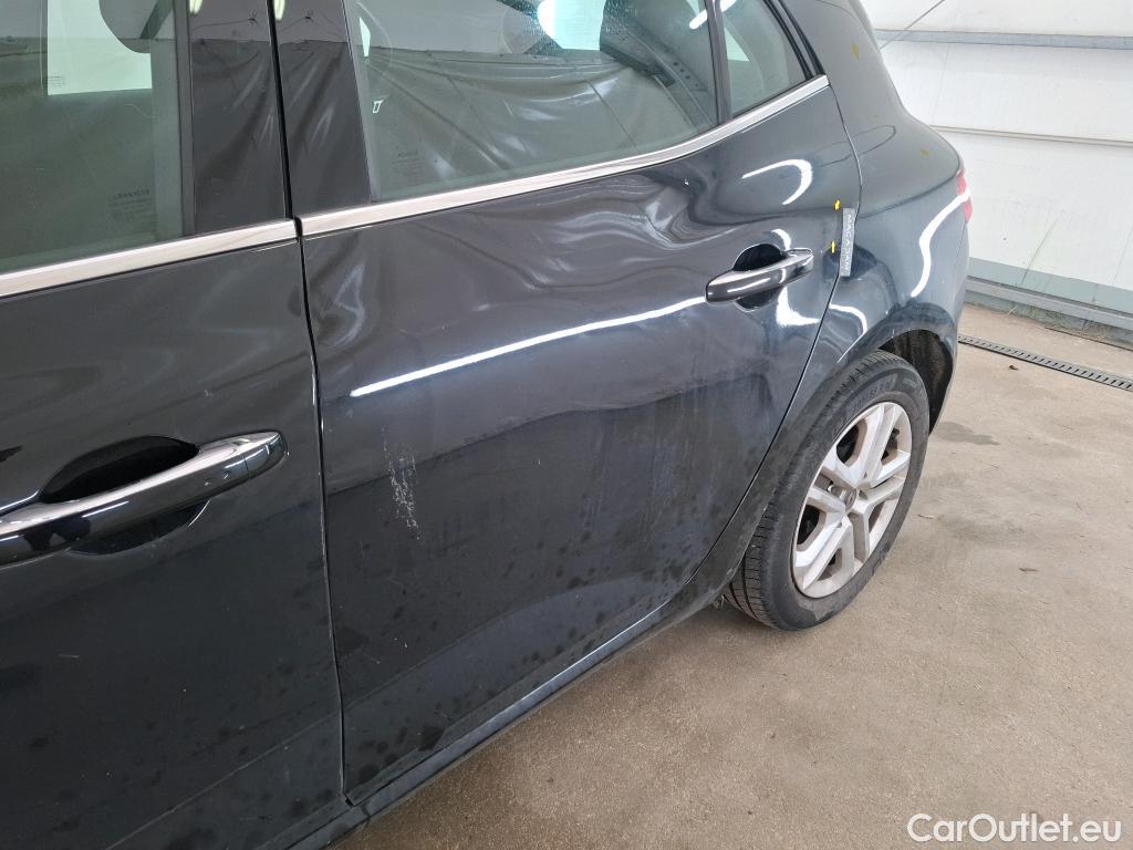  Renault  Megane  IV Berline 5pt. Business 1.5 dCi 115CV BVA7 E6dT #17