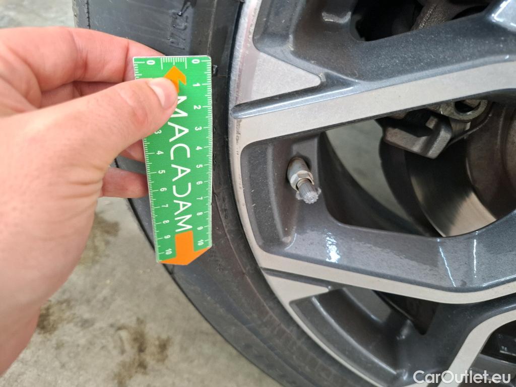  Bmw  X1 BMW  / 2019 / 5P / SUV xDrive25e Business Design BVA6 #26