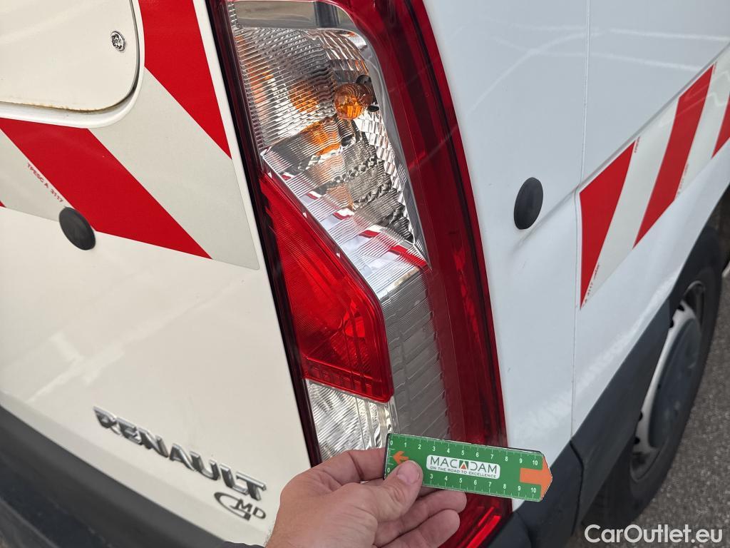  Renault  Master RENAULT  / 2019 / 4P / Fourgon tôlé FG Tr GCF F3500 L2H2 Energy dCi 150 #31