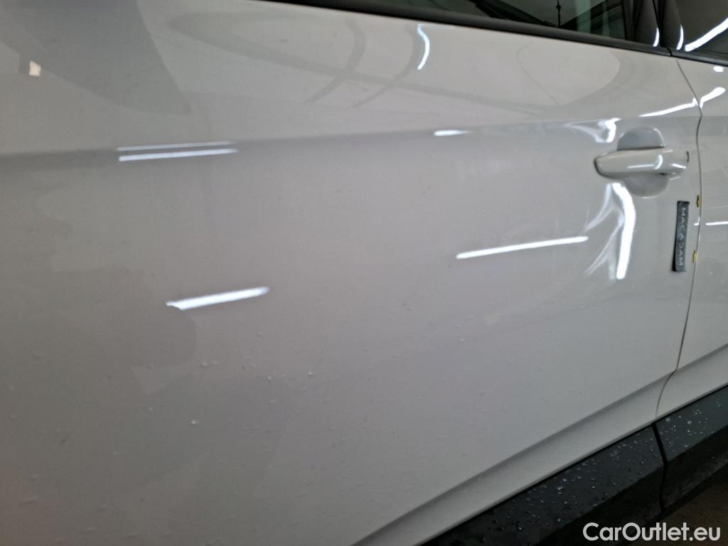  Opel   Grandland X OPEL / 2017 / 5P / SUV 1.5 DIESEL 130 EDITION BUSINESS #3