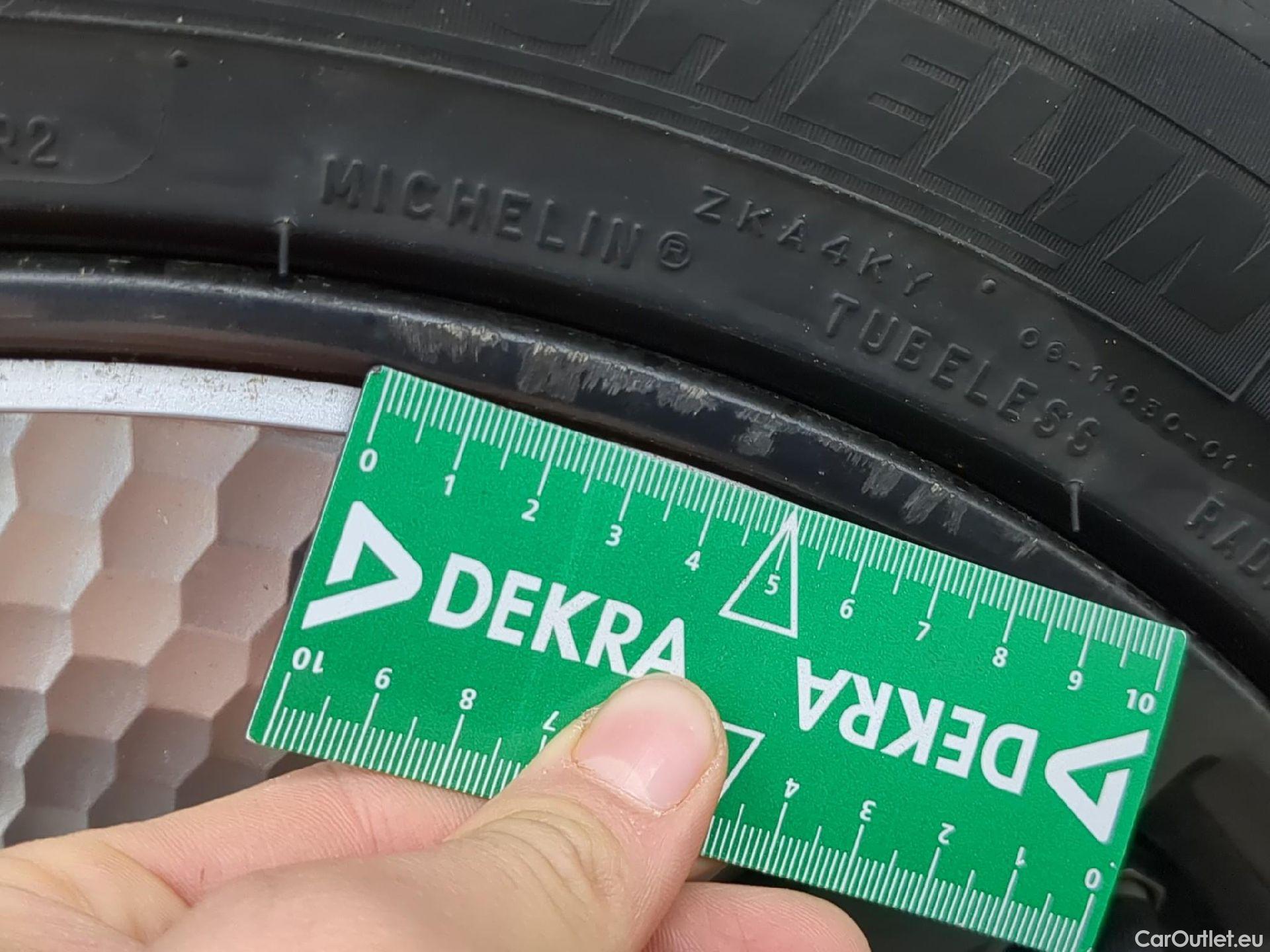  Hyundai   Ioniq Ioniq Executive Hybrid 1.6 GDI 140CV BVA6 E6dT #7