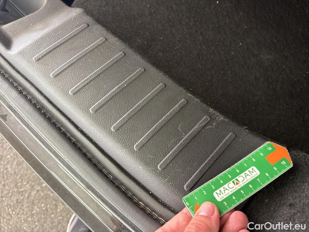  Nissan  Juke NISSAN  / 2019 / 5P / Crossover DIG-T 114 DCT Business+ #19