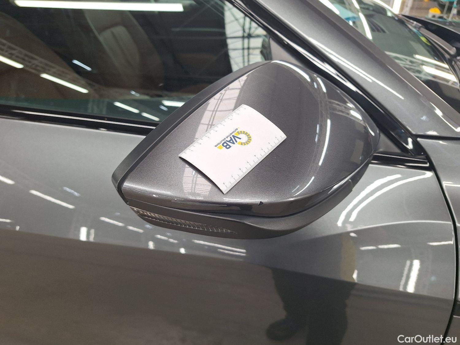  Audi  E-TRON Audi,  '19 BEV, Audi  55 Quattro S-Line 5d #4