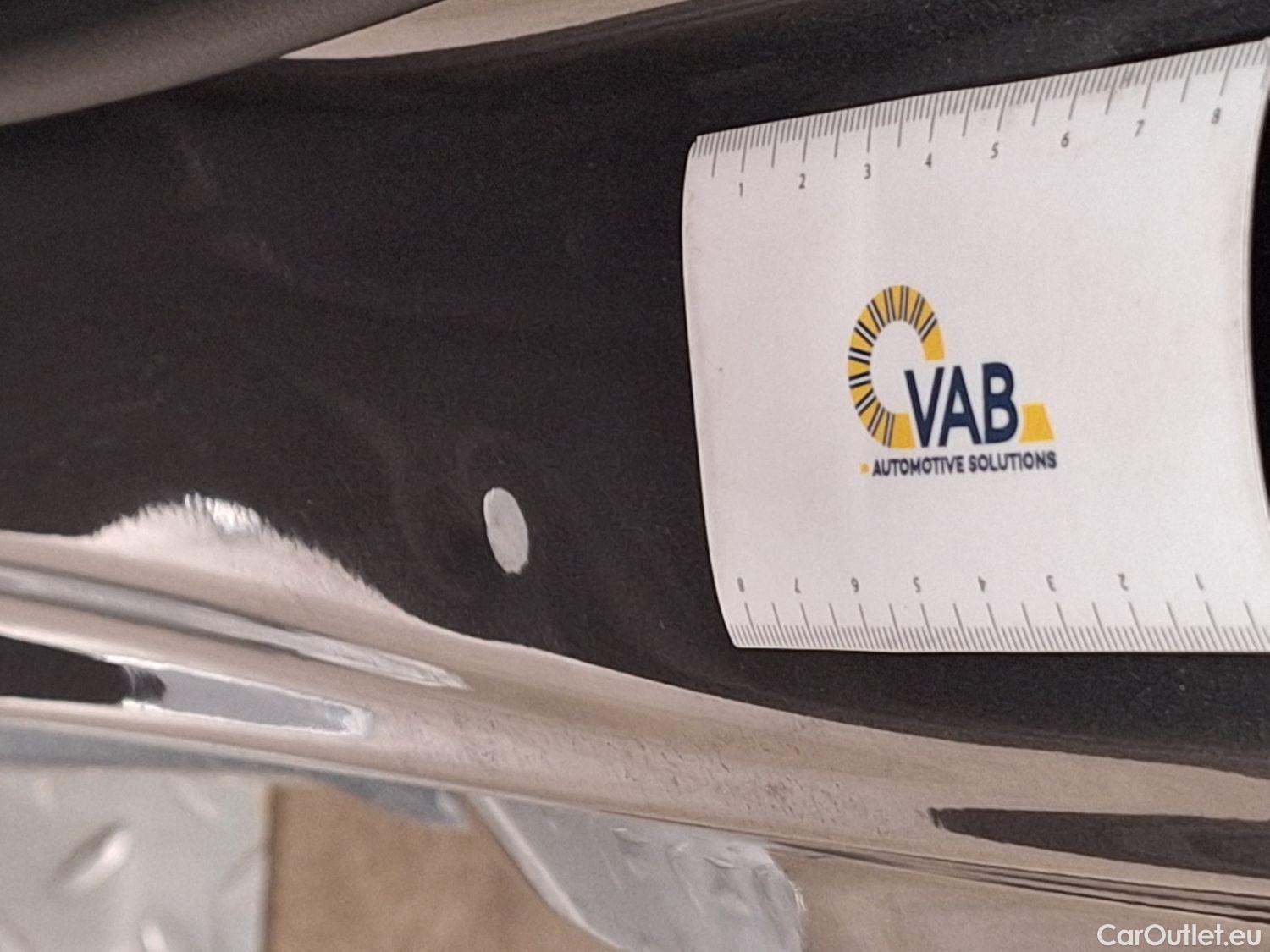  Mercedes  GLB Mercedes,  '19, Mercedes-Benz   180 d Business Solution 5d #28