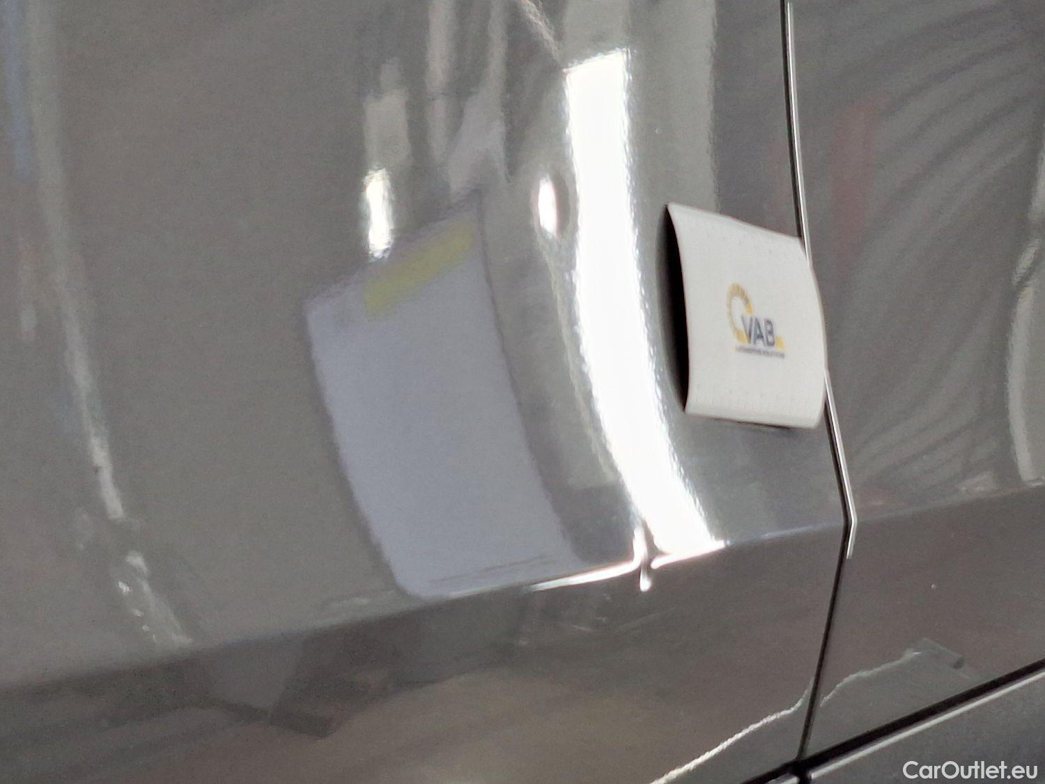  Mercedes  GLB Mercedes,  '19, Mercedes-Benz   180 d Business Solution 5d #8