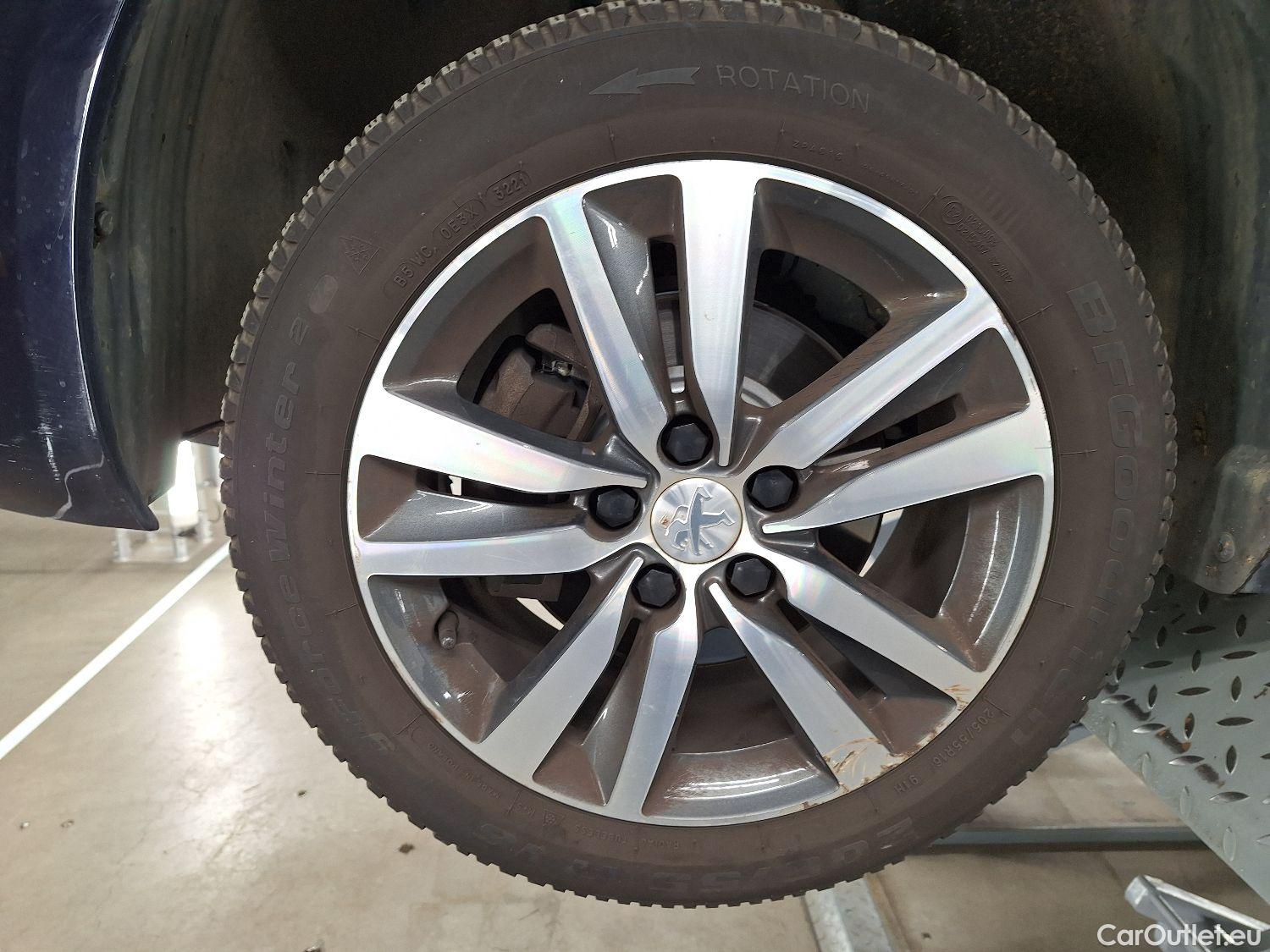  Peugeot  308 Peugeot,  FL'17, Peugeot  1.2 PureTech 130 S&S EAT8 Tech Edition #4