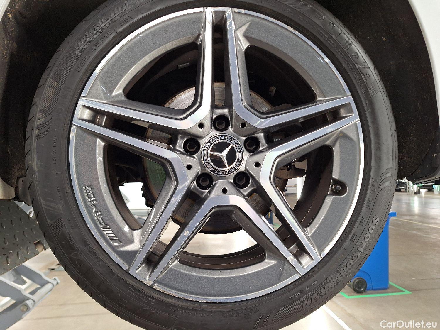  Mercedes  A-Klasse Mercedes, A-Class Berline '18, Mercedes-Benz  Limousine A 200 Business So #9