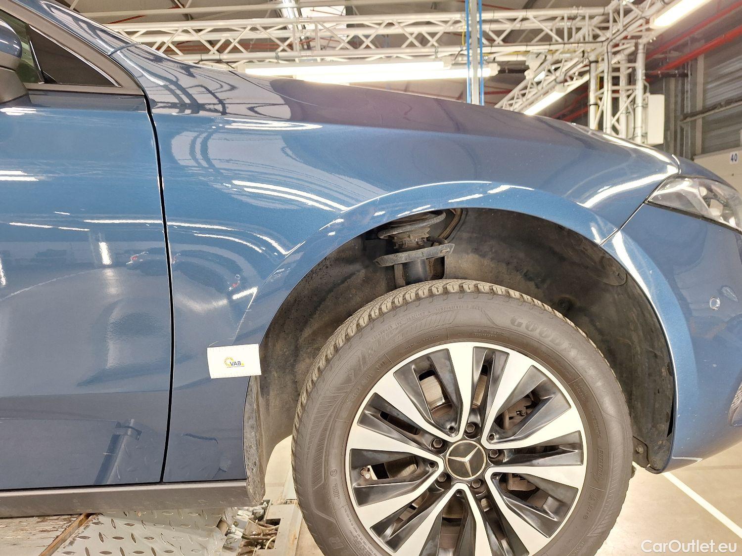  Mercedes  A-Klasse Mercedes, A-Class Berline '18, Mercedes-Benz  Limousine A 180 d DCT Busin #10