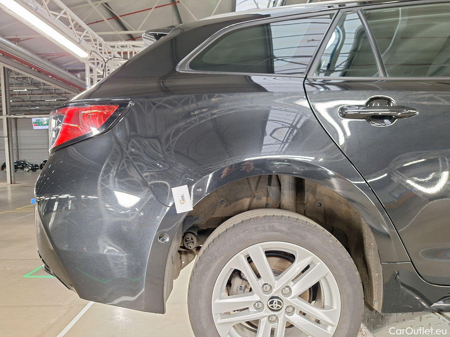  Toyota  Corolla Toyota,  TS '19, Toyota  Touring Sports 1.8 Hybrid Dynamic e #14