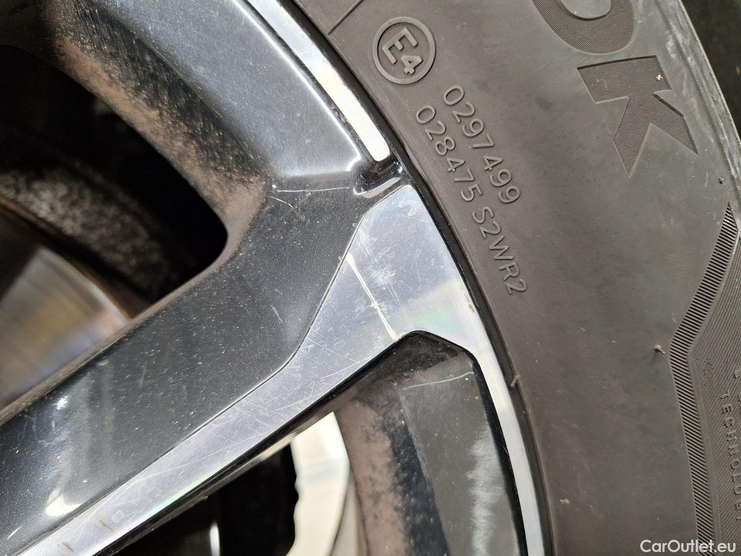  Volvo  V60 Volvo,  '18, Volvo  D3 Geartronic Momentum Pro 5d #15