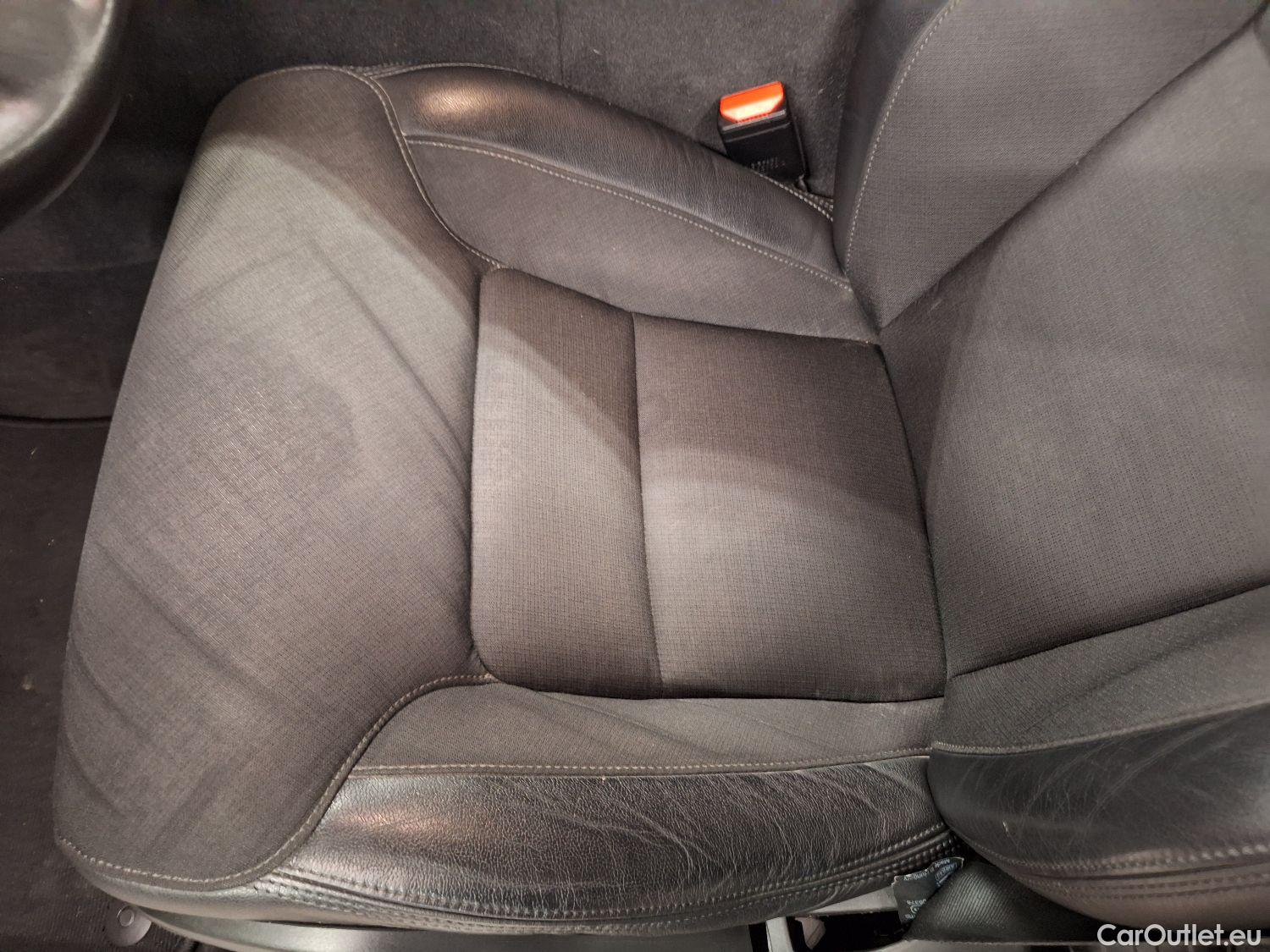  Volvo  V60 Volvo,  '18, Volvo  D3 Geartronic Momentum Pro 5d #38