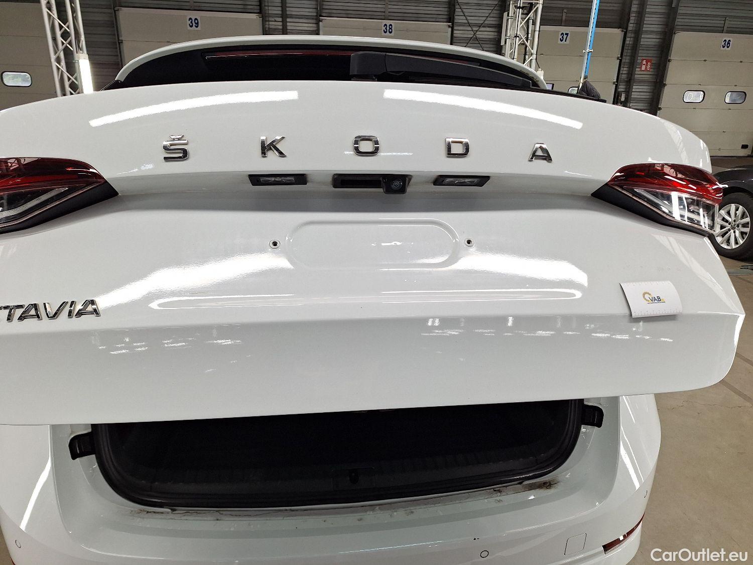  Skoda  Octavia Skoda,  Combi '20, Skoda  Combi 2.0 CRTDI 85kW Ambition 5d #11