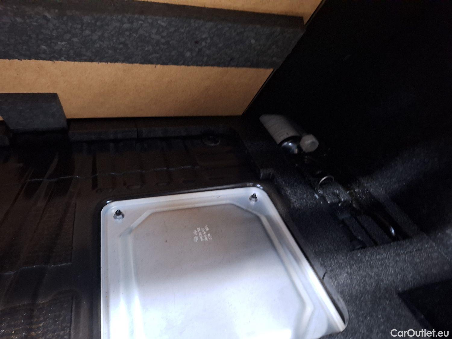  Skoda  Superb Skoda,  C FL'19 PHEV, Skoda  Combi 1.4 TSI iV 160kW DSG6 Clever+ 5 #1