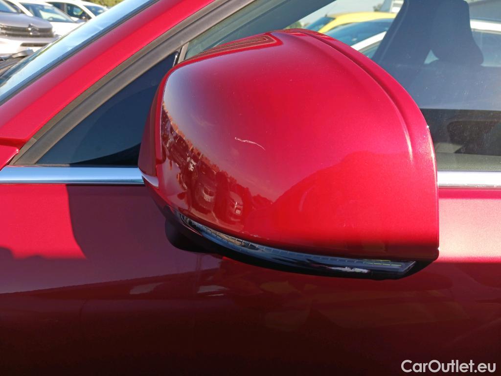  Volvo  XC 40 VOLVO XC40 / 2021 / 5P / todoterreno 1.5 T4 Recharge PHEV Core Auto #21