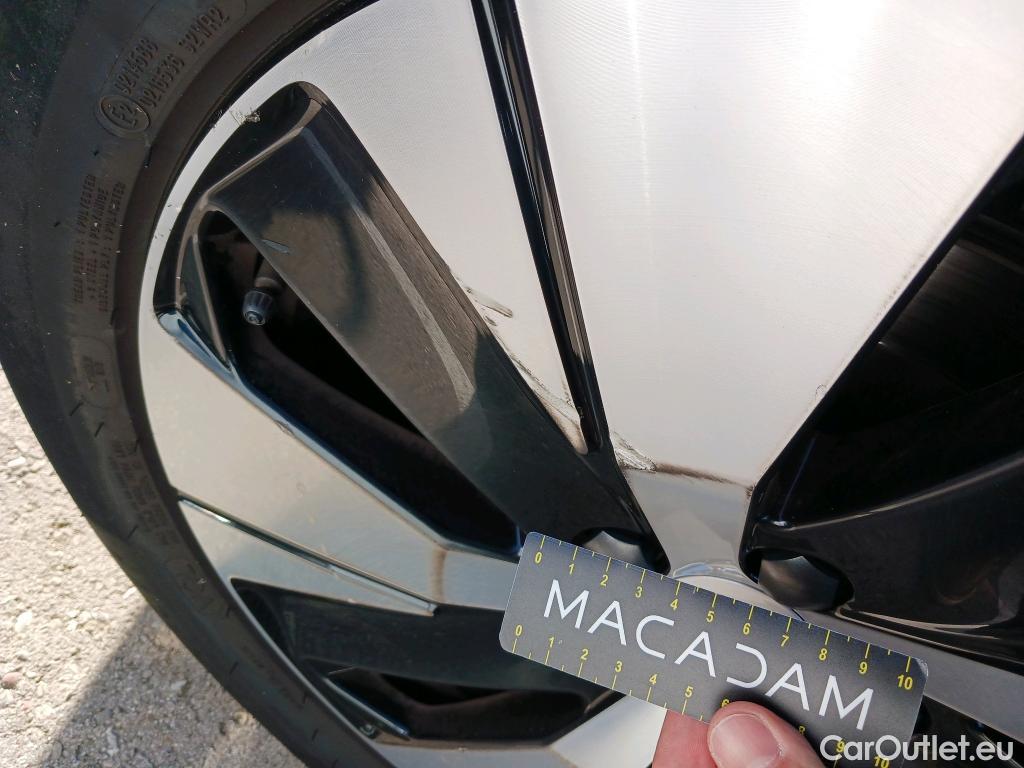  Volvo  XC 40 VOLVO XC40 / 2021 / 5P / todoterreno 1.5 T4 Recharge PHEV Core Auto #10