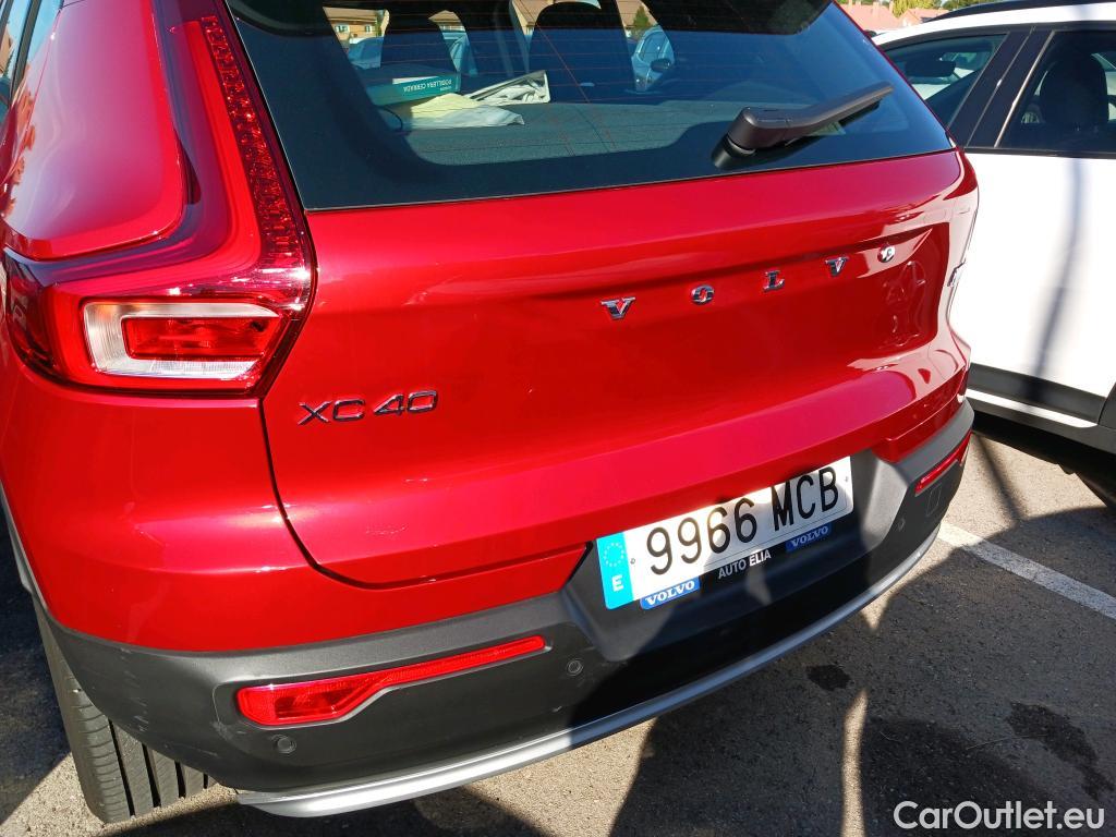  Volvo  XC 40 VOLVO XC40 / 2021 / 5P / todoterreno 1.5 T4 Recharge PHEV Core Auto #1