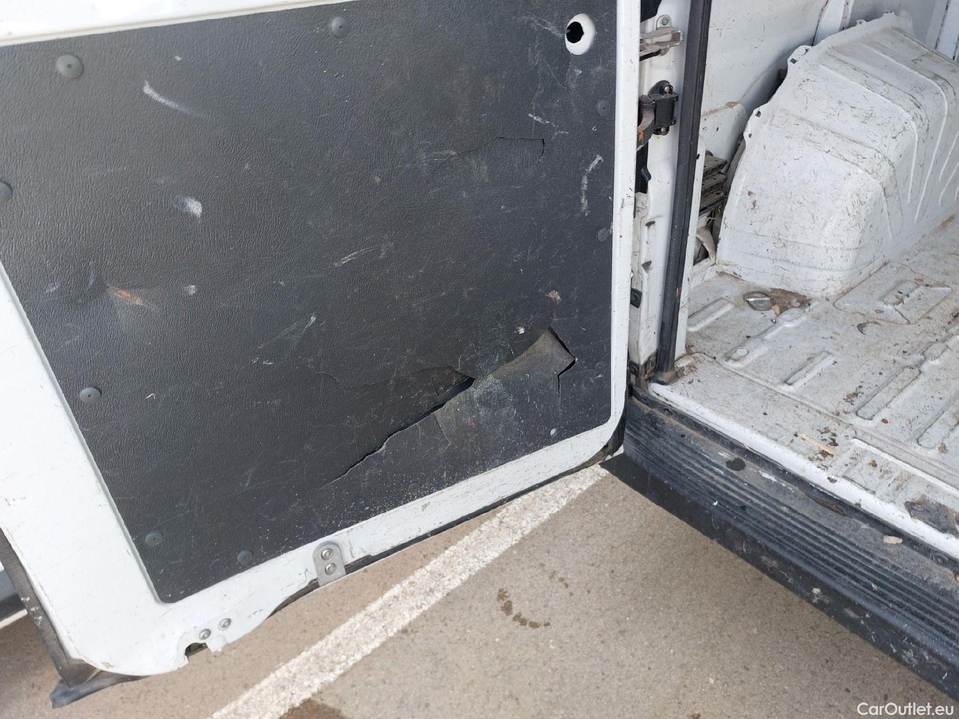  Fiat  Ducato FIAT  / 2014 / 4P / furgón 35 L3 H2 2.3 1 (103 kW) Euro 6d-temp #36