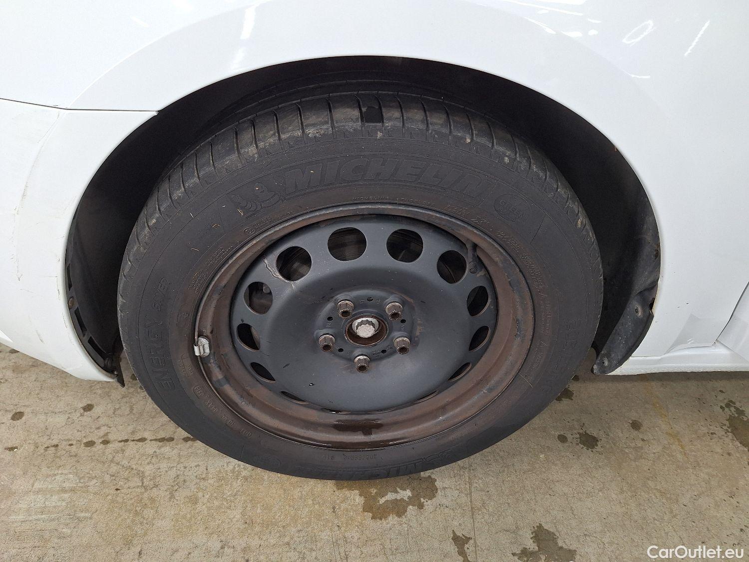  Skoda  Octavia Skoda,  Combi FL'16, Skoda  Combi 1.6 CRTDI GreenTec 85kW Ambiti #40