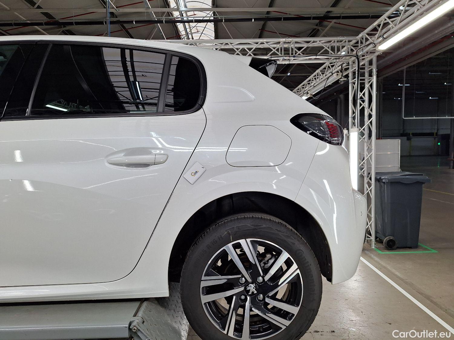  Peugeot  208 Peugeot,  '19, Peugeot  1.2 PureTech 100 MAN6 S&S ?6.3 Allure  #7