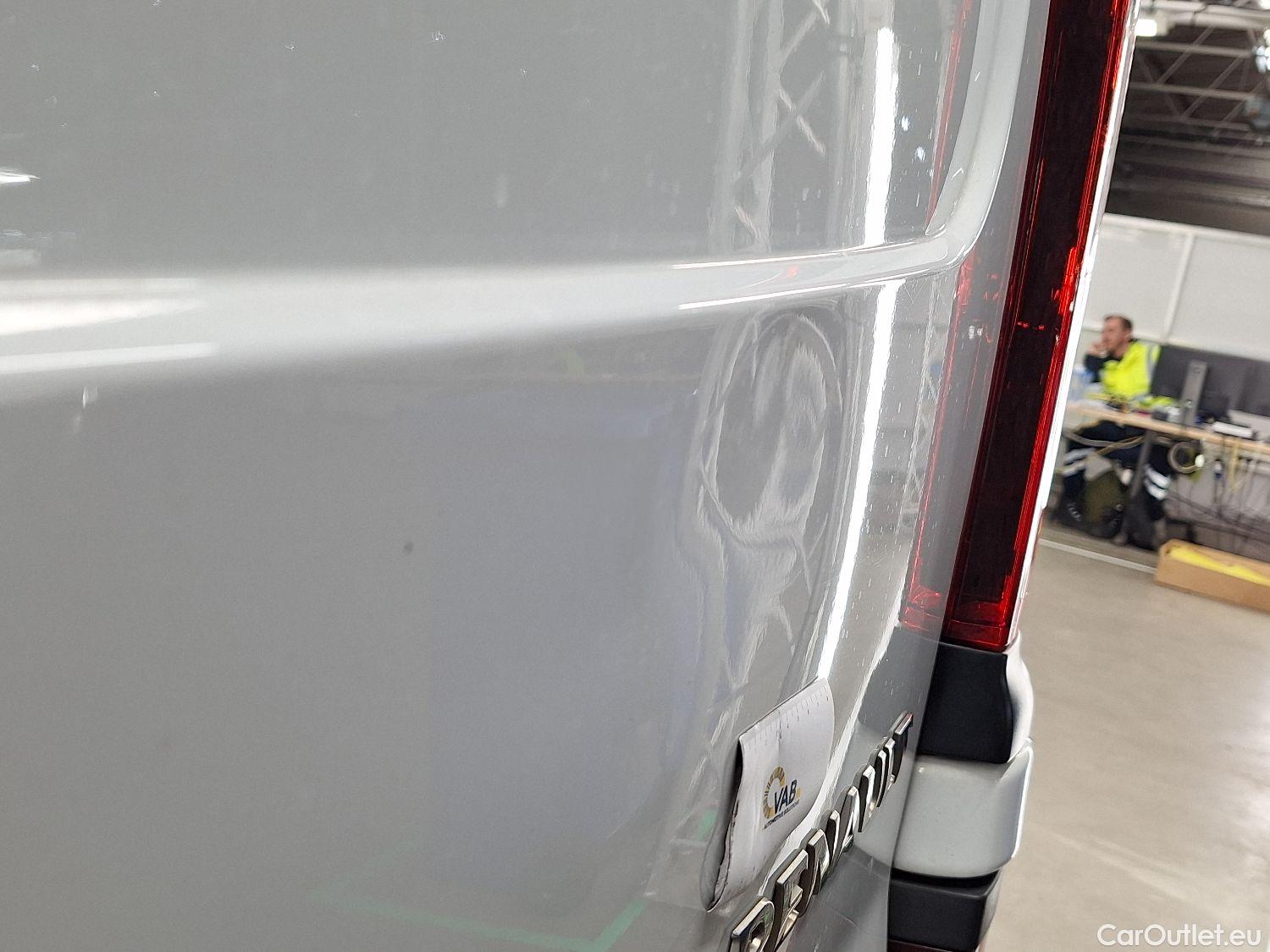  Renault  Trafic Renault, _ '14, Renault  L2H1 dCi 95 Grand Confort 2.9T 4 #22