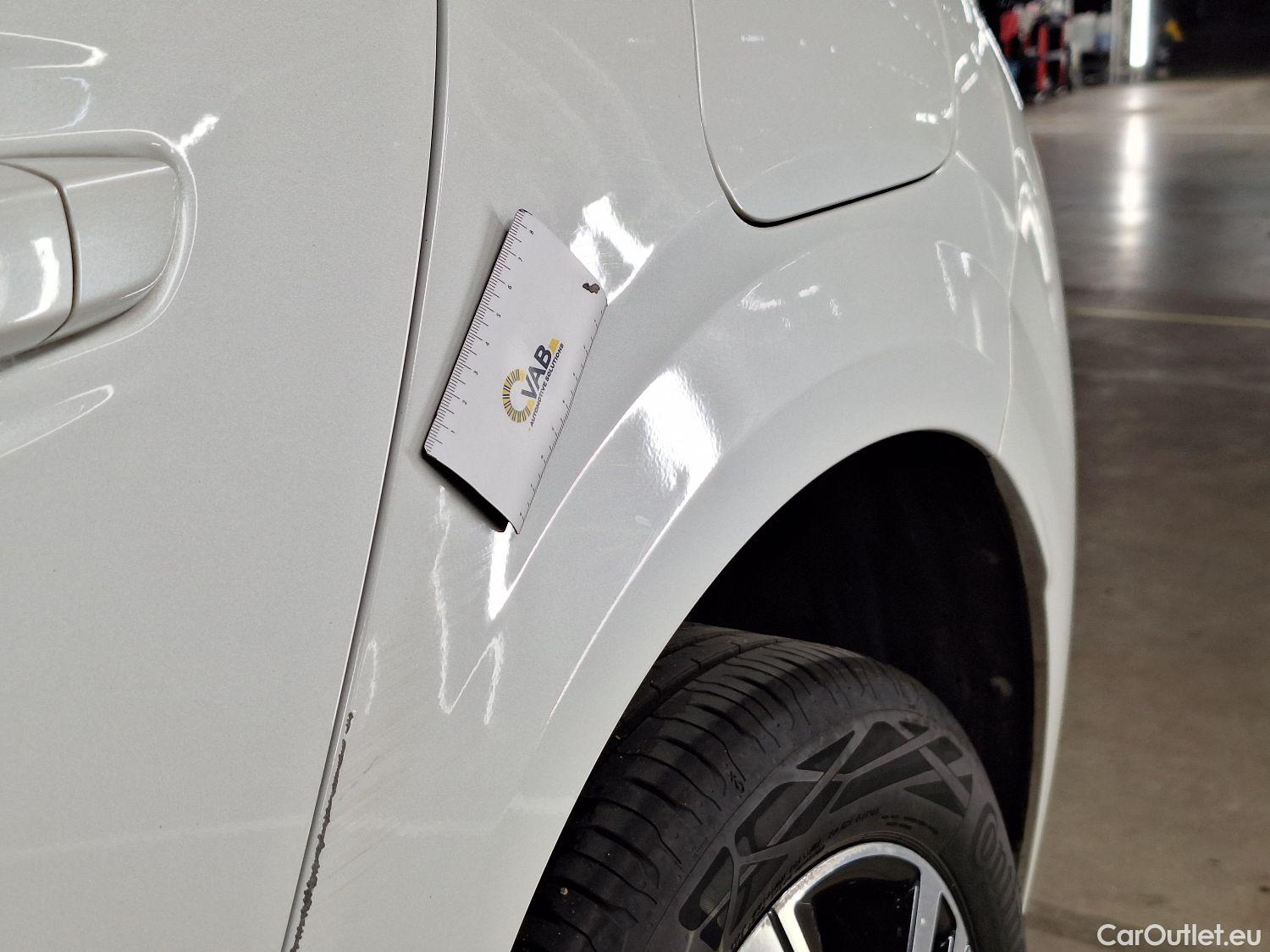  Peugeot  208 Peugeot,  '19, Peugeot  1.2 PureTech 100 MAN6 S&S ?6.3 Allure  #9