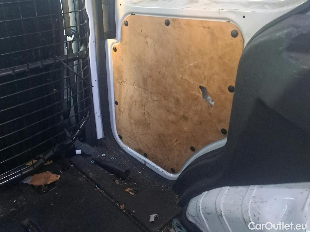  Ford  Transit FORD  Courier/2014/4P/furgón der.turis Van 1.5 TDCi 56kW Trend #33