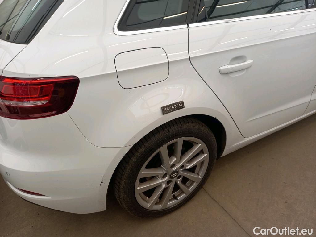  Audi  A3 AUDI  Sportback / 2016 / 5P / Berline 40 TFSI 190 QUAT S TRONIC BUSI L SB #11