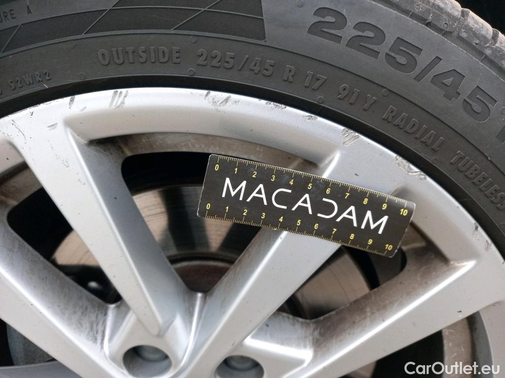  Audi  A3 AUDI  Sportback / 2016 / 5P / Berline 40 TFSI 190 QUAT S TRONIC BUSI L SB #27