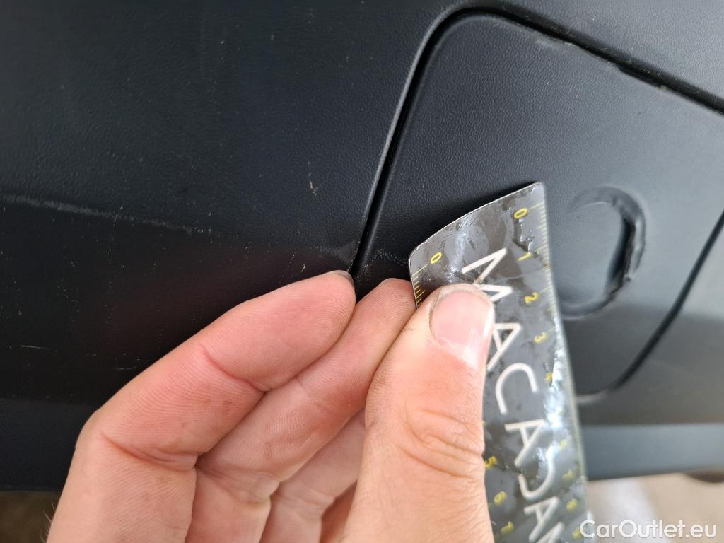  Nissan  Qashqai NISSAN  / 2017 / 5P / Crossover 1.5 DCI 115 Business Edition #19