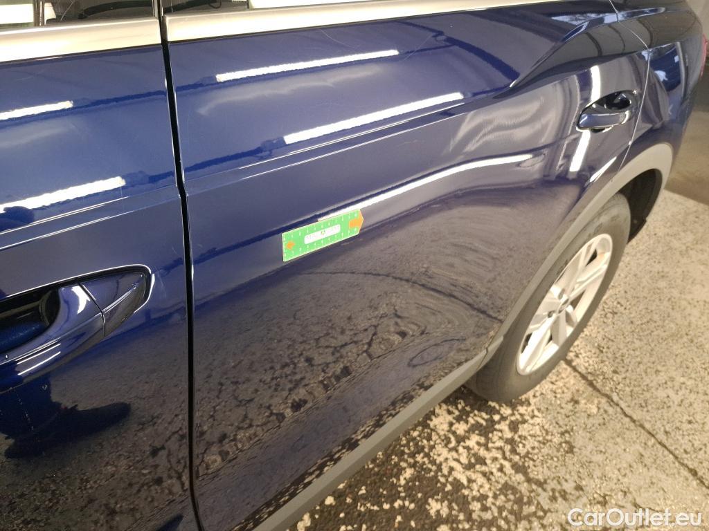  Audi  Q3 AUDI  / 2018 / 5P / SUV 35 TFSI 150 MHEV S TRONIC DESIGN #28