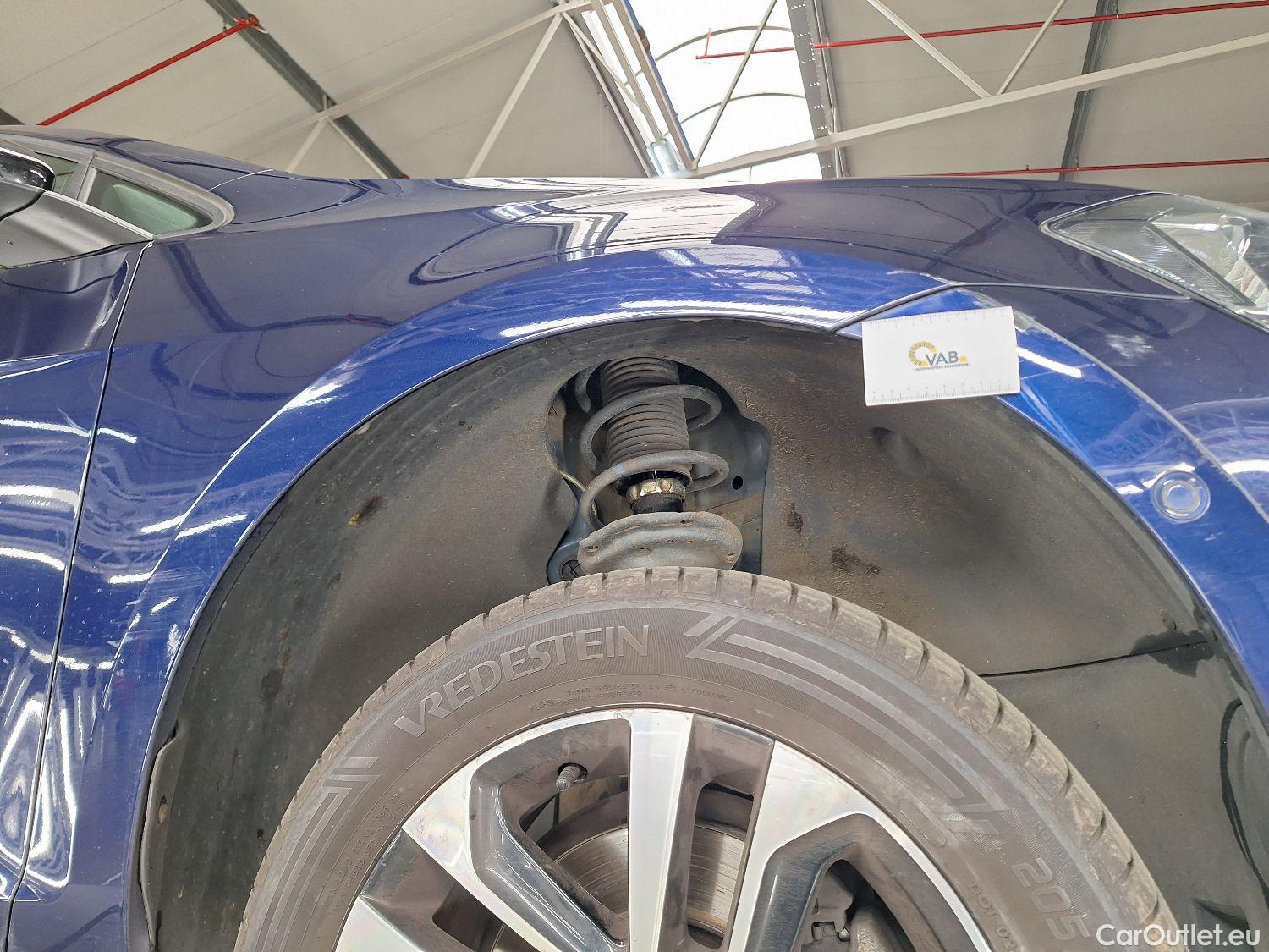  Volkswagen  Golf  VW, VII FL'16, Volkswagen VII 1.6 TDi IQ.Drive 5d #14