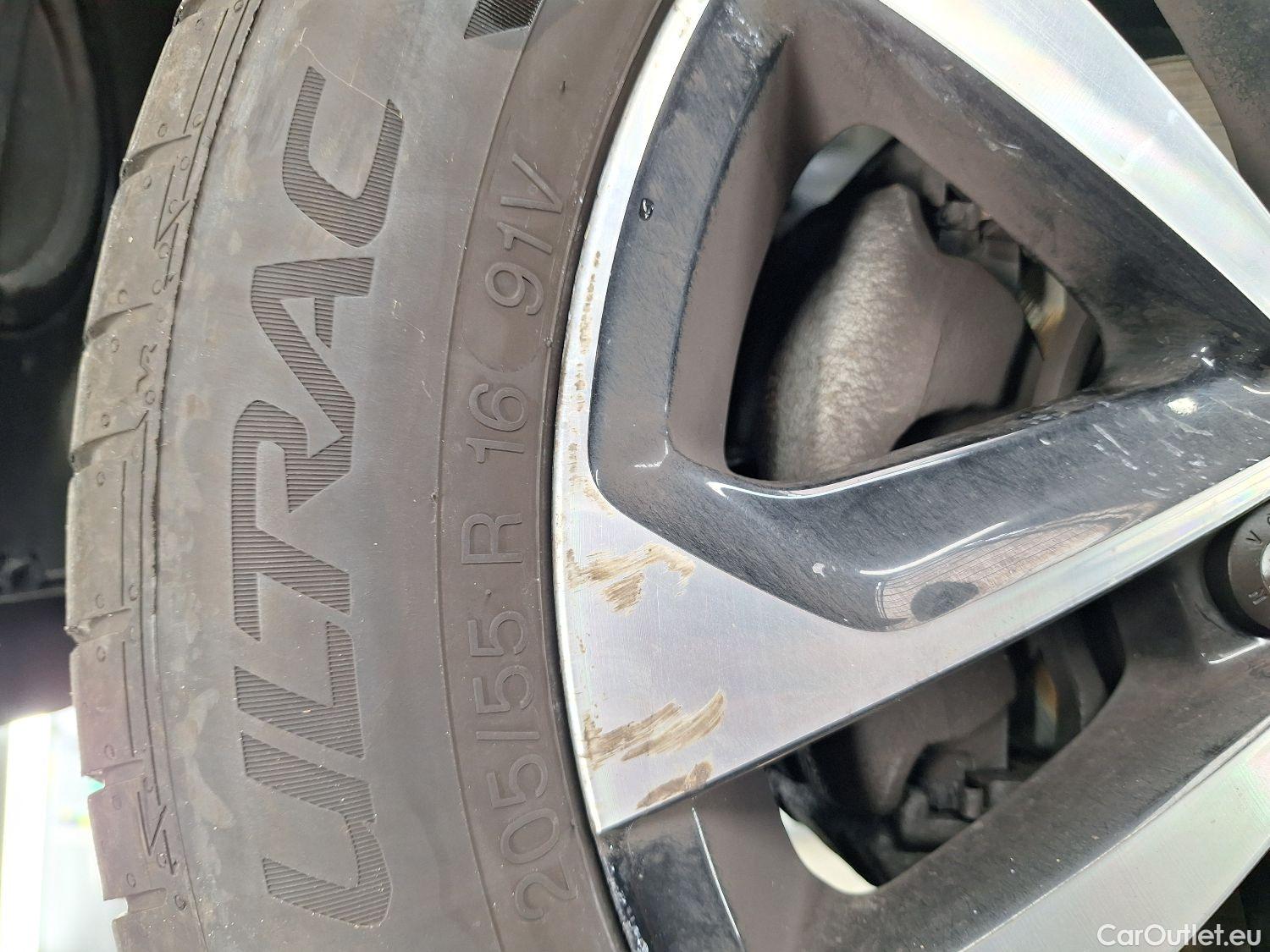  Volkswagen  Golf  VW, VII FL'16, Volkswagen VII 1.6 TDi IQ.Drive 5d #9