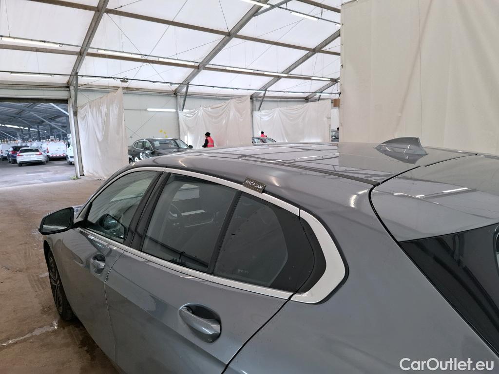  Bmw  Serie 1 BMW Série 1 / 2019 / 5P / Berline 116i DKG7 Business Design #11