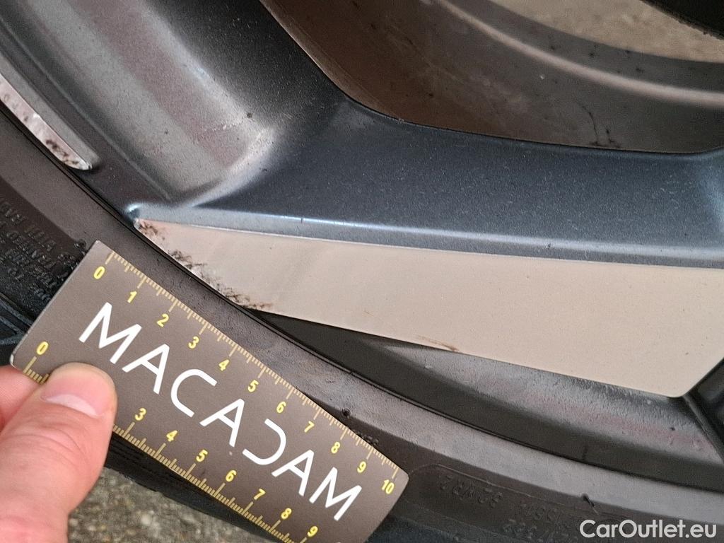  Hyundai  Tucson HYUNDAI  / 2020 / 5P / SUV 1.6 PHEV 265 HTRAC BUSINESS 4WD AUTO #40