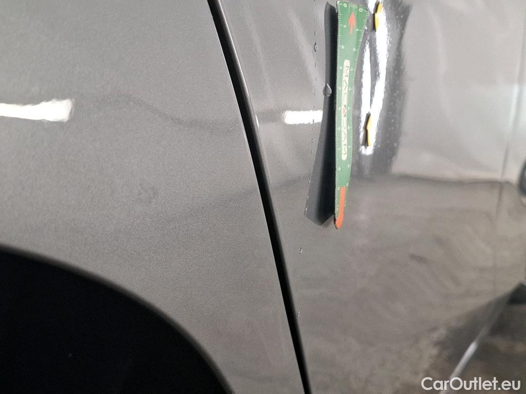  Bmw  Serie 1 BMW Série 1 / 2019 / 5P / Berline 116i DKG7 Business Design #5