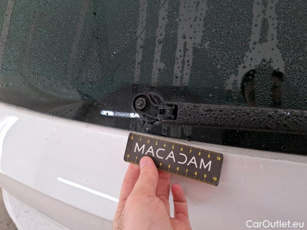  Volkswagen  Tiguan VOLKSWAGEN  / 2016 / 5P / SUV 1.5 TSI 150 EVO DSG7 Carat #30