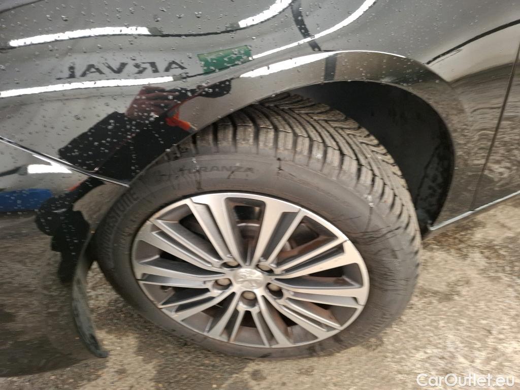  Peugeot  308  Allure Business 1.2 PureTech 130CV BVA8 E6d #15