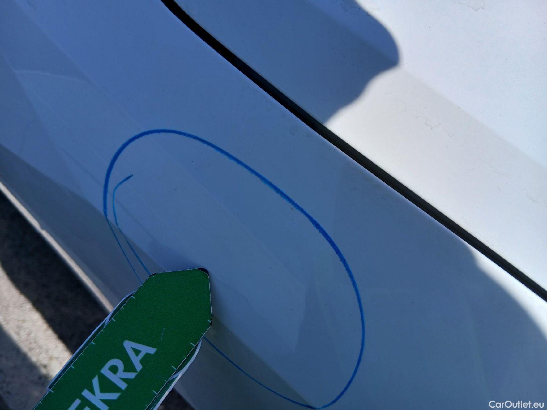  Audi  Q2 AUDI  / 2020 / 5P / todoterreno Advanced 35 TFSI 110kW (150CV) S tronic (AC) #34