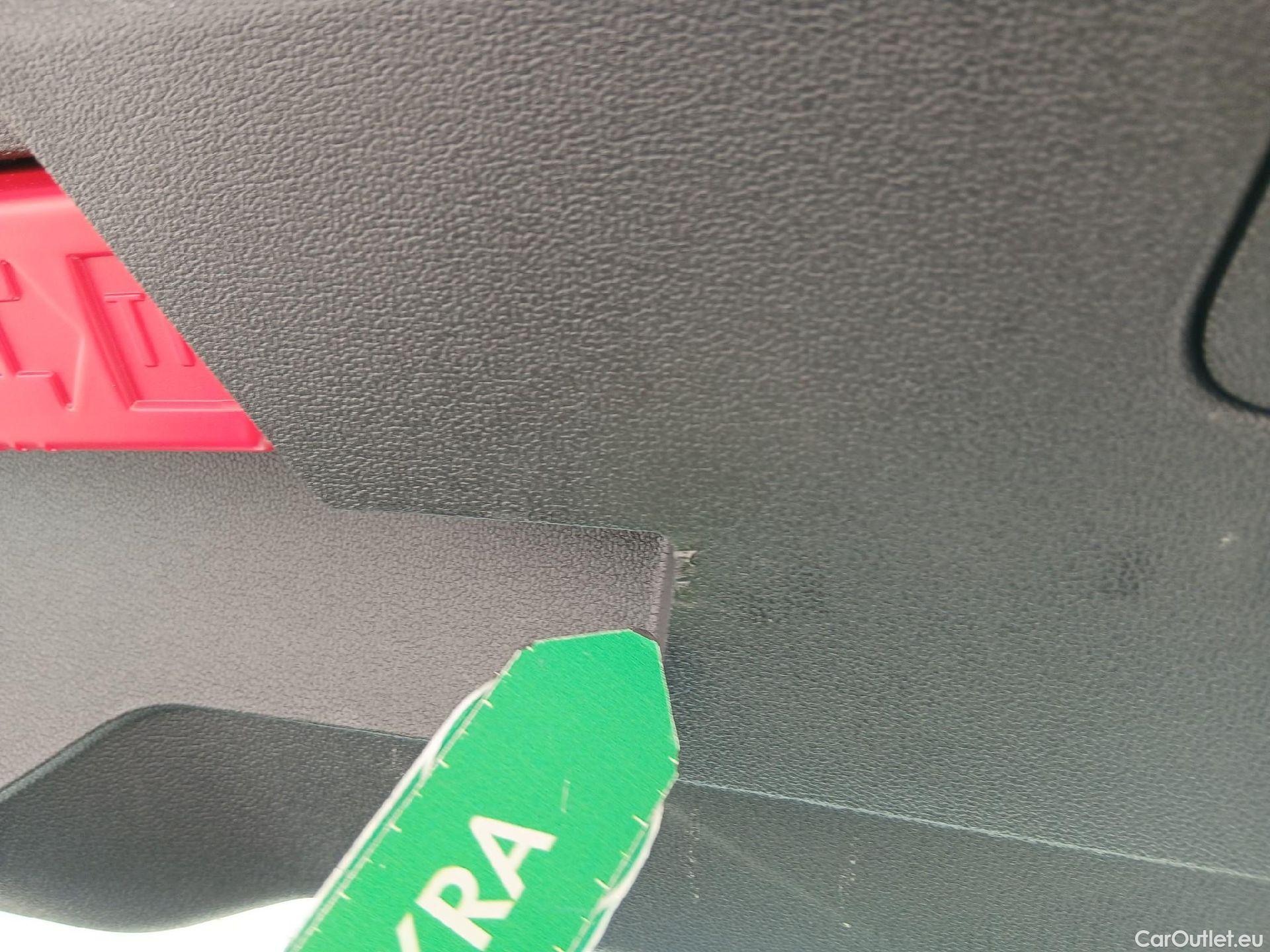  Audi  A3 AUDI  / 2020 / 5P / berlina con portón Sportback 30 TFSI 81kW (110CV) S tronic #3