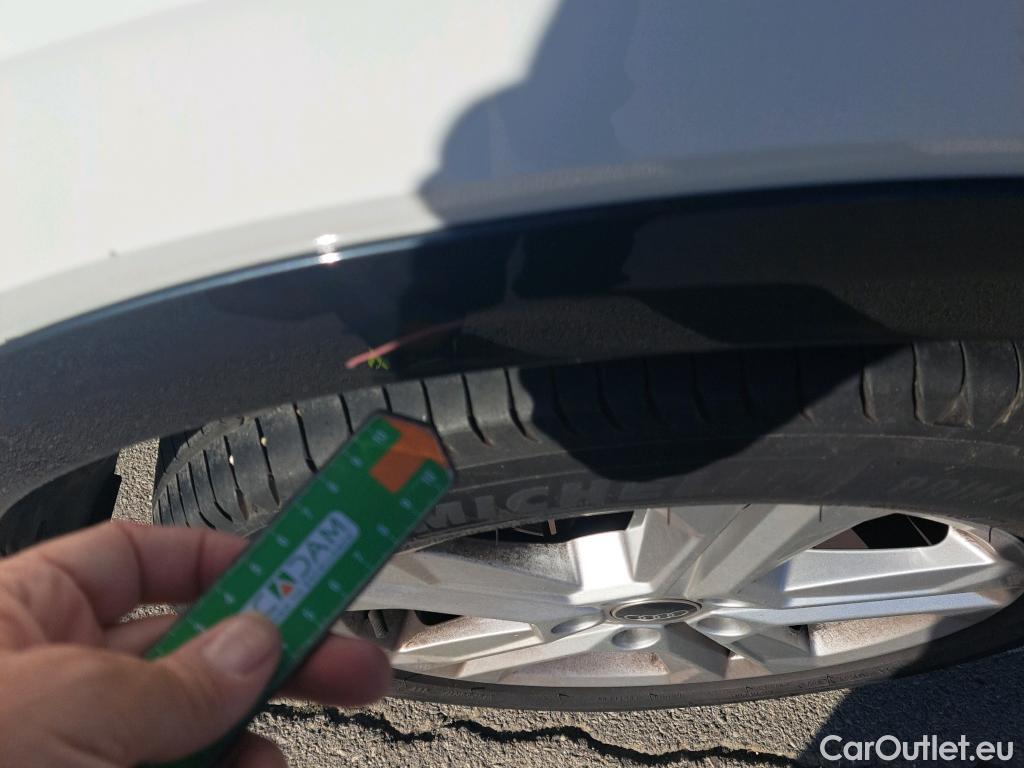  Audi  Q2 AUDI  / 2020 / 5P / todoterreno Advanced 35 TFSI 110kW (150CV) S tronic (AC) #26