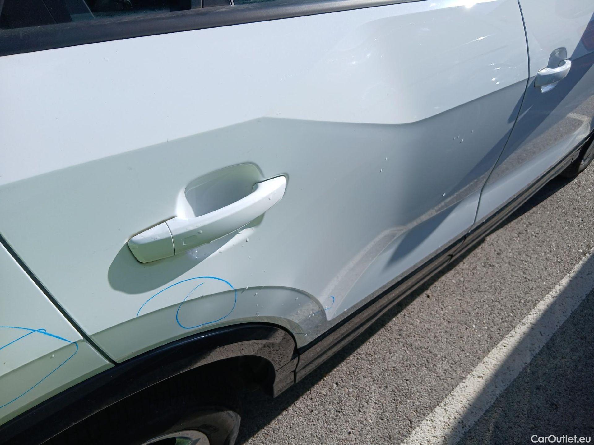  Audi  Q2 AUDI  / 2020 / 5P / todoterreno Advanced 35 TFSI 110kW (150CV) S tronic (AC) #27