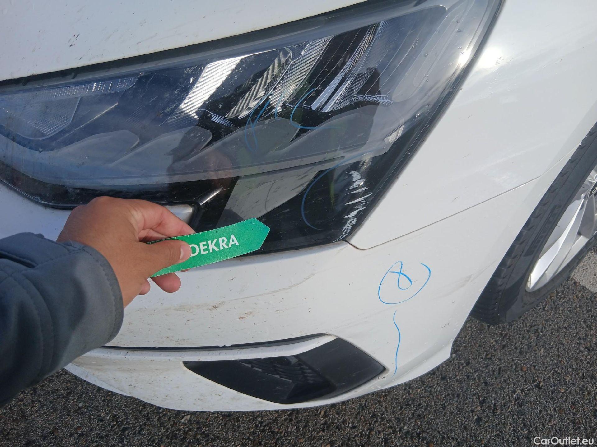  Audi  A3 AUDI  / 2020 / 5P / berlina con portón Sportback 30 TFSI 81kW (110CV) S tronic #5