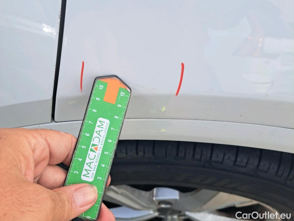  Audi  Q5 AUDI  / 2016 / 5P / todoterreno S line 35 TDI 120kW quattro S tronic (CX) #28