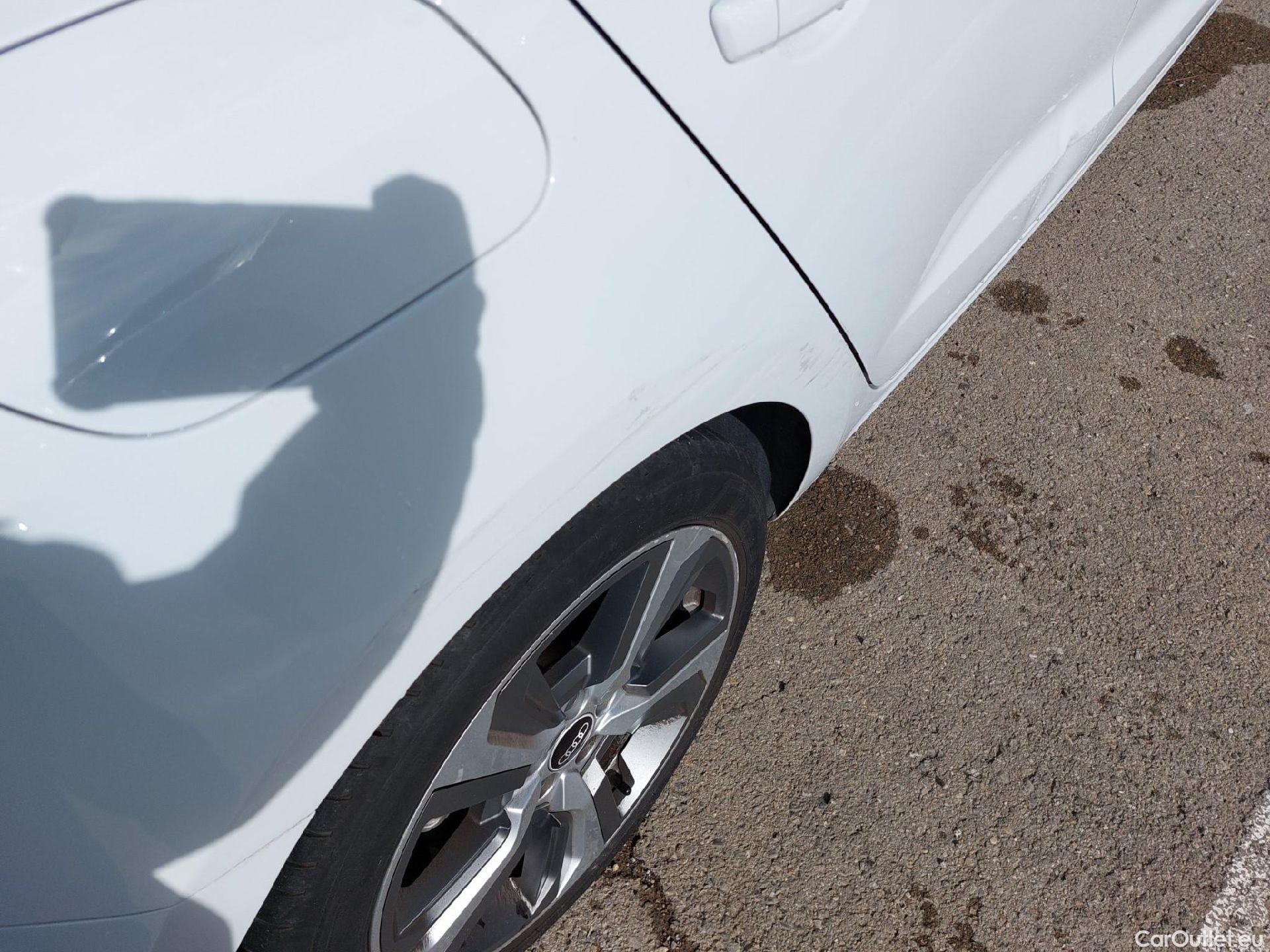  Audi  A1 Sportback AUDI A1 / 2018 / 5P / berlina con portón Sportback Advanced 30 TFSI 85kW S tronic #14