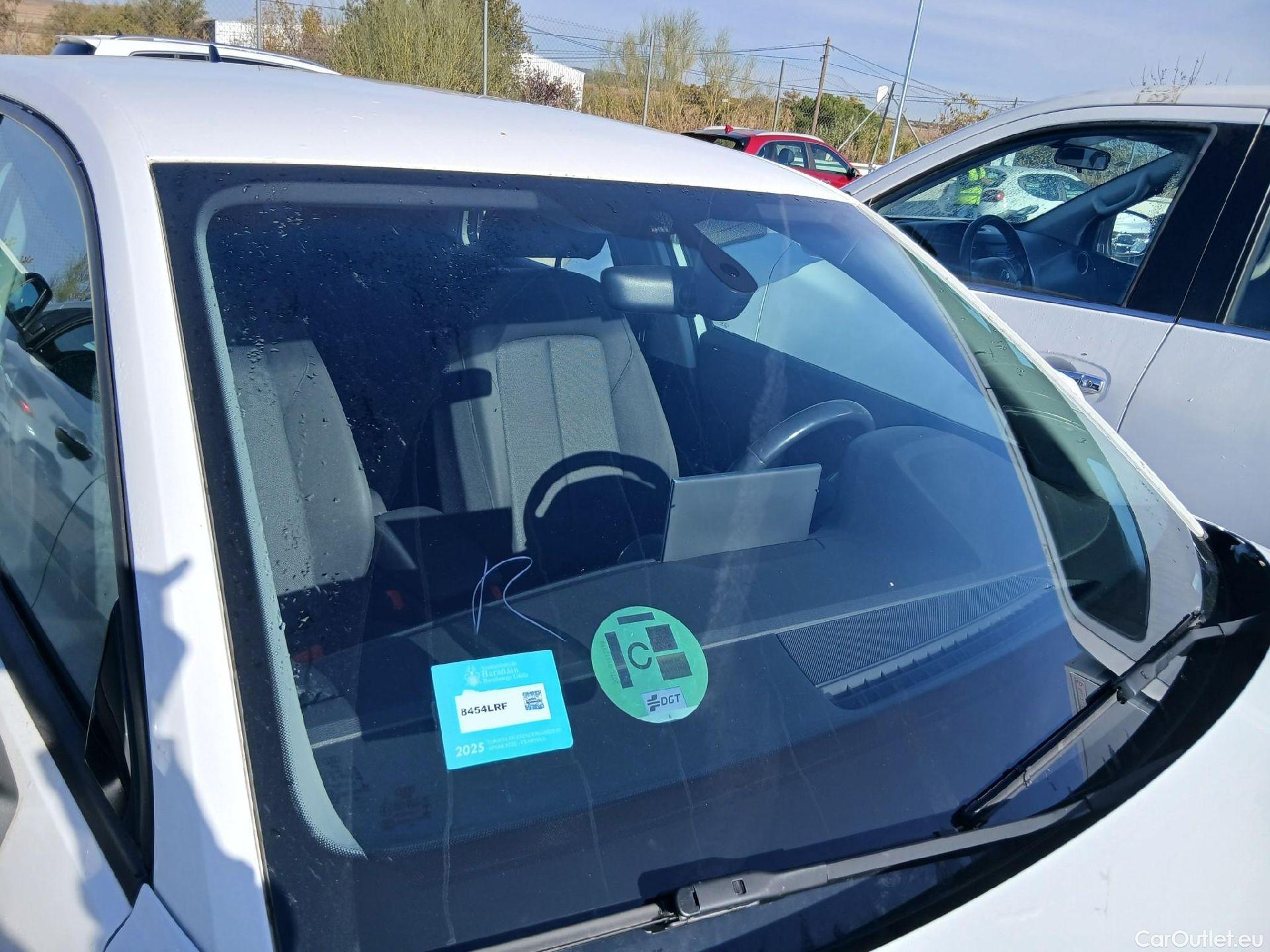  Audi  Q2 AUDI  / 2020 / 5P / todoterreno Advanced 35 TFSI 110kW (150CV) S tronic (AC) #6