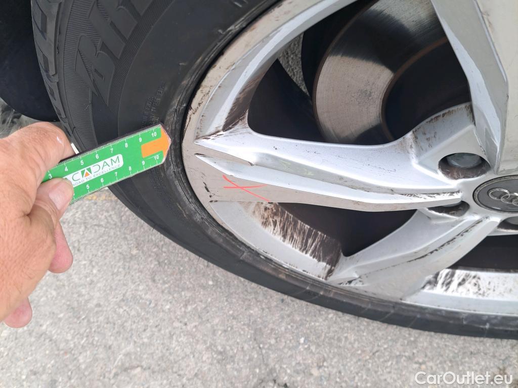  Audi  Q5 AUDI  / 2016 / 5P / todoterreno S line 35 TDI 120kW quattro S tronic (CX) #13