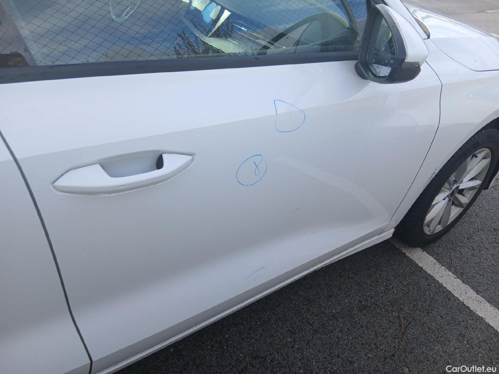  Audi  A3 AUDI  / 2020 / 5P / berlina con portón Sportback 30 TFSI 81kW (110CV) S tronic #25