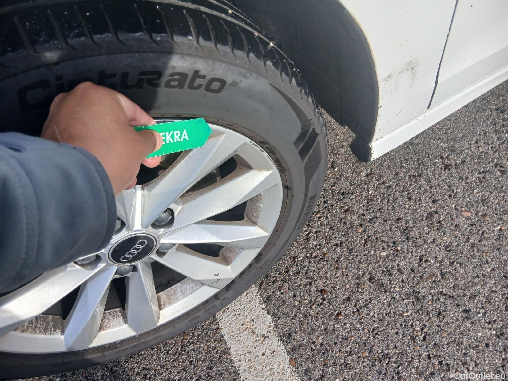  Audi  A3 AUDI  / 2020 / 5P / berlina con portón Sportback 30 TFSI 81kW (110CV) S tronic #9