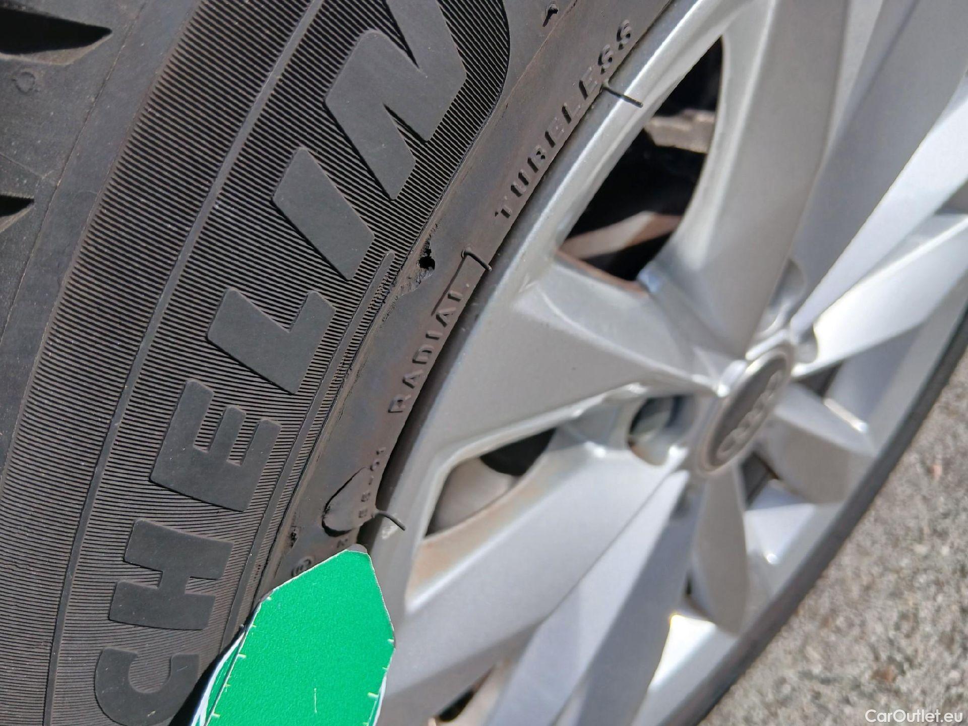  Audi  A3 AUDI  / 2020 / 5P / berlina con portón Sportback 30 TFSI 81kW (110CV) S tronic #12