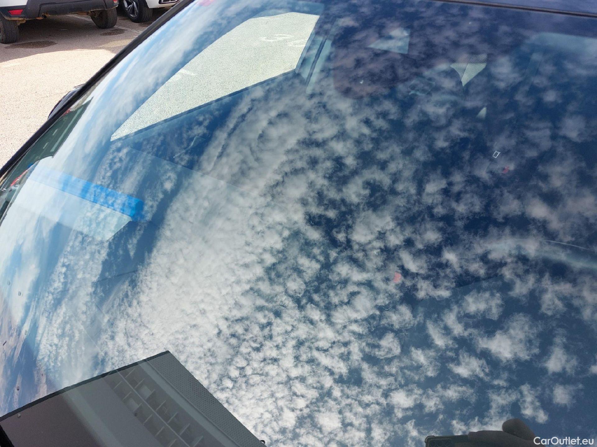  Audi  A1 Sportback AUDI A1 / 2018 / 5P / berlina con portón Sportback Advanced 30 TFSI 85kW S tronic #23